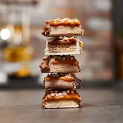 Foodspring Protein Bar Extra Chocolate | Ein proteinreicher Snack für zwischendurch